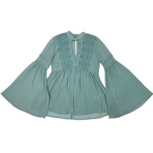 Soulmates Bell Sleeve Babydoll Aqua Top Empire Waist Sheer Size Medium NWT
